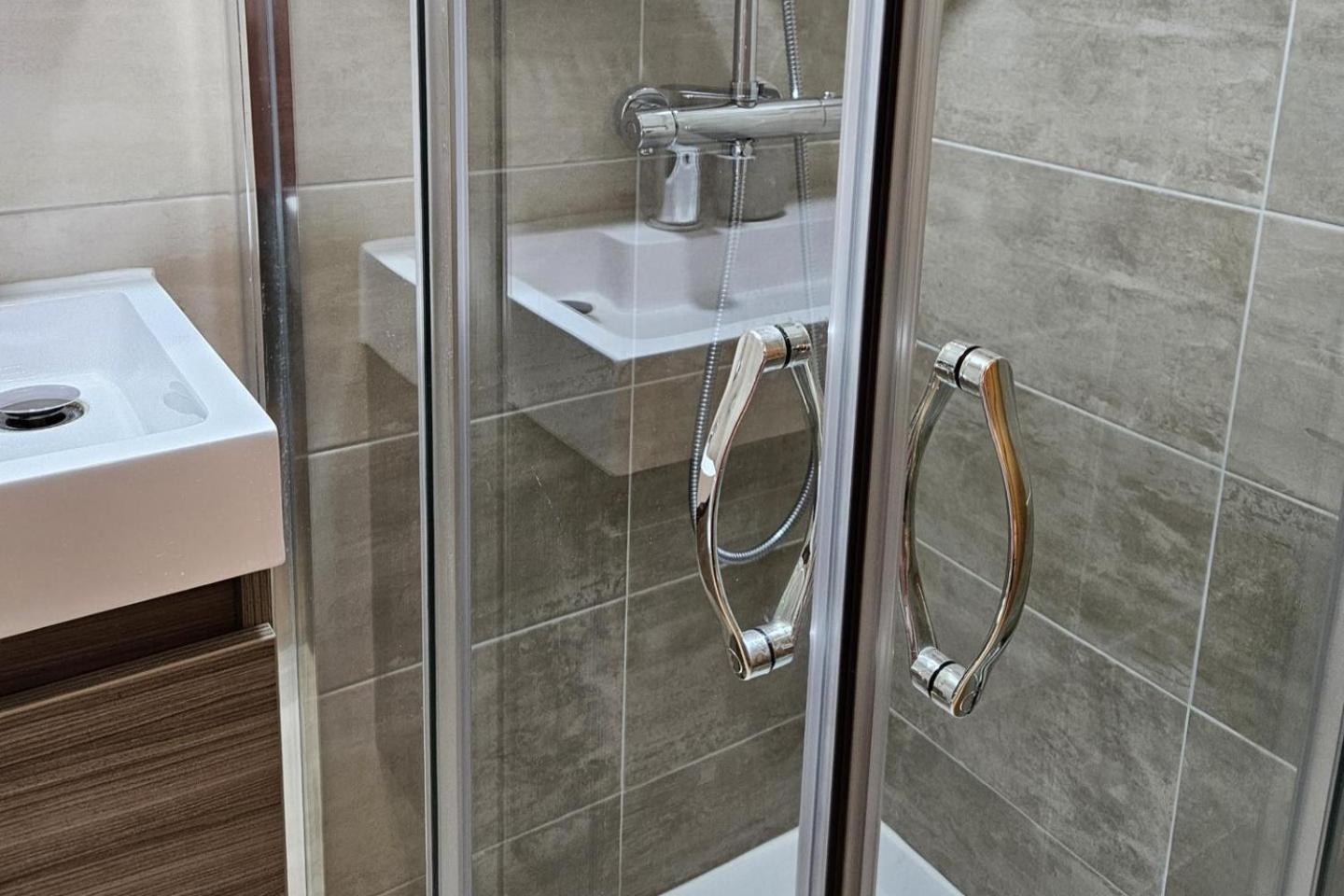 Apartamento Cockfosters - - Sleeps 3 - Near Underground *